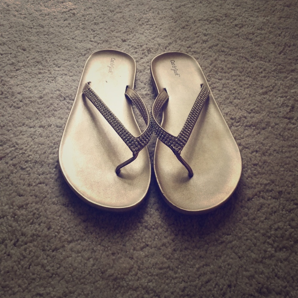 Cat and jack flip flops/ gold/ jeweled